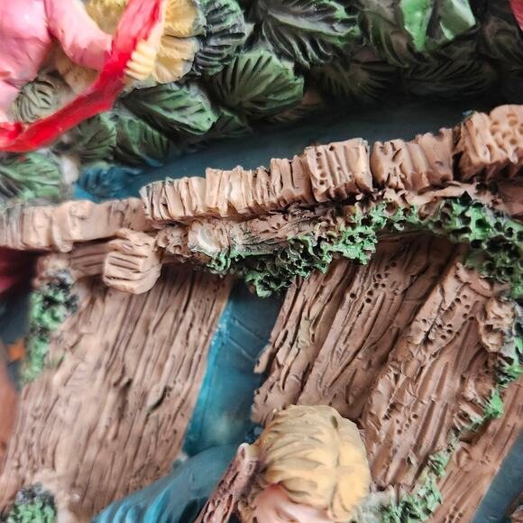 12in Hand Painted Nativity Wall Plaque GLORIA Angels Wise Men Christmas Resin - Picture 9 of 11